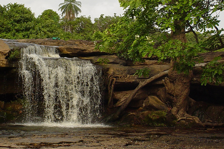 LES CHUTES DE FARAKO Image